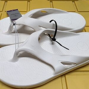 Hurley Women's White Thong Sandals Lightweight Slip-On